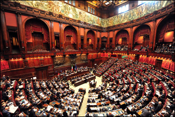 La politica è morta, viva la politica!