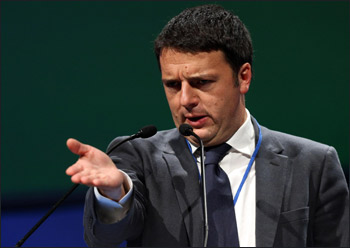 La maleducazione seduta al potere