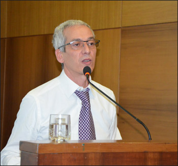 Cisal: blocco stipendi e tutele ridotte