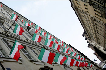 C’è crescita solo con la democrazia