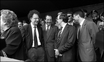 Venticinque anni, ma non è una festa