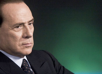 Solo il Cavaliere può frenare il Pd