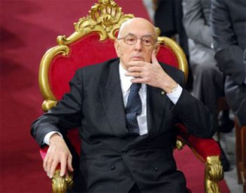 I Saggi inutili e le elezioni anticipate