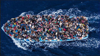 Sbarchi d’immigrati: ricomincia la festa 