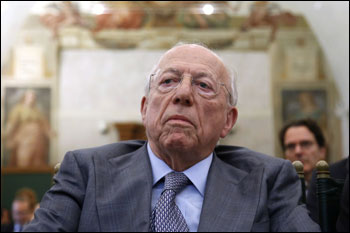 Confalonieri: uomo d’azienda o di politica?