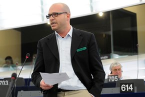 La Lega alla prova delle primarie: l’intervista a Lorenzo Fontana