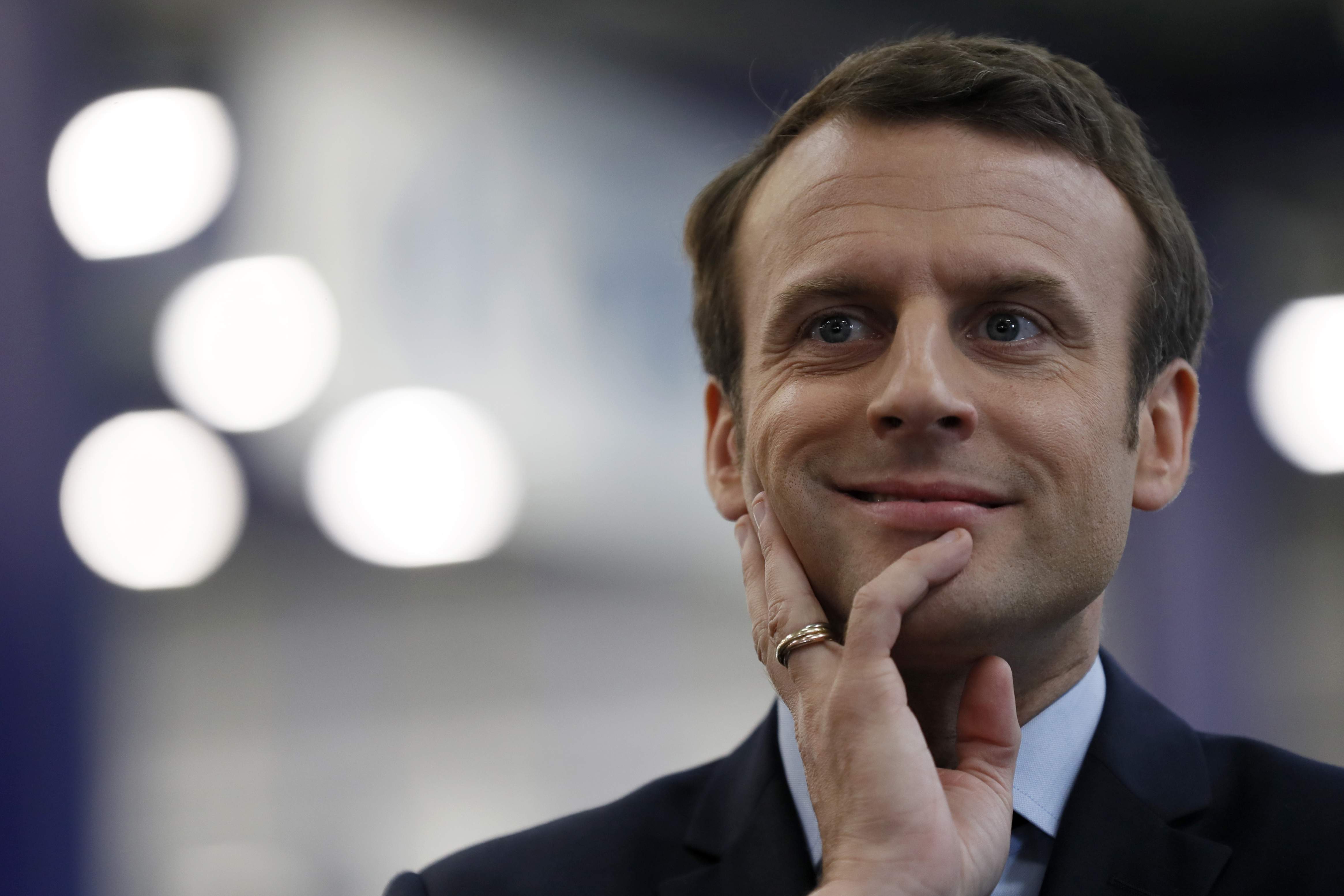 Macron, utile idiota dell’islamismo