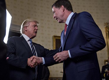 N.Y. Times: “Trump chiese a Comey di insabbiare il Russiagate”