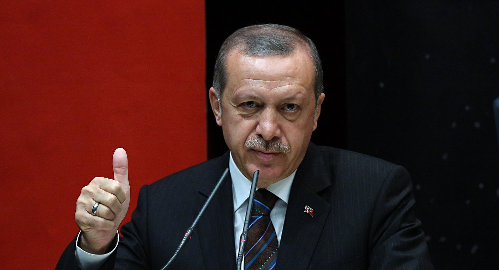 Turchia, ennesimo attacco di Erdoğan alla libertà di stampa