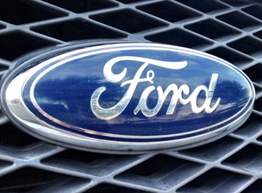 Ford: cambio al vertice. Addio Field, Hackett nuovo Ceo