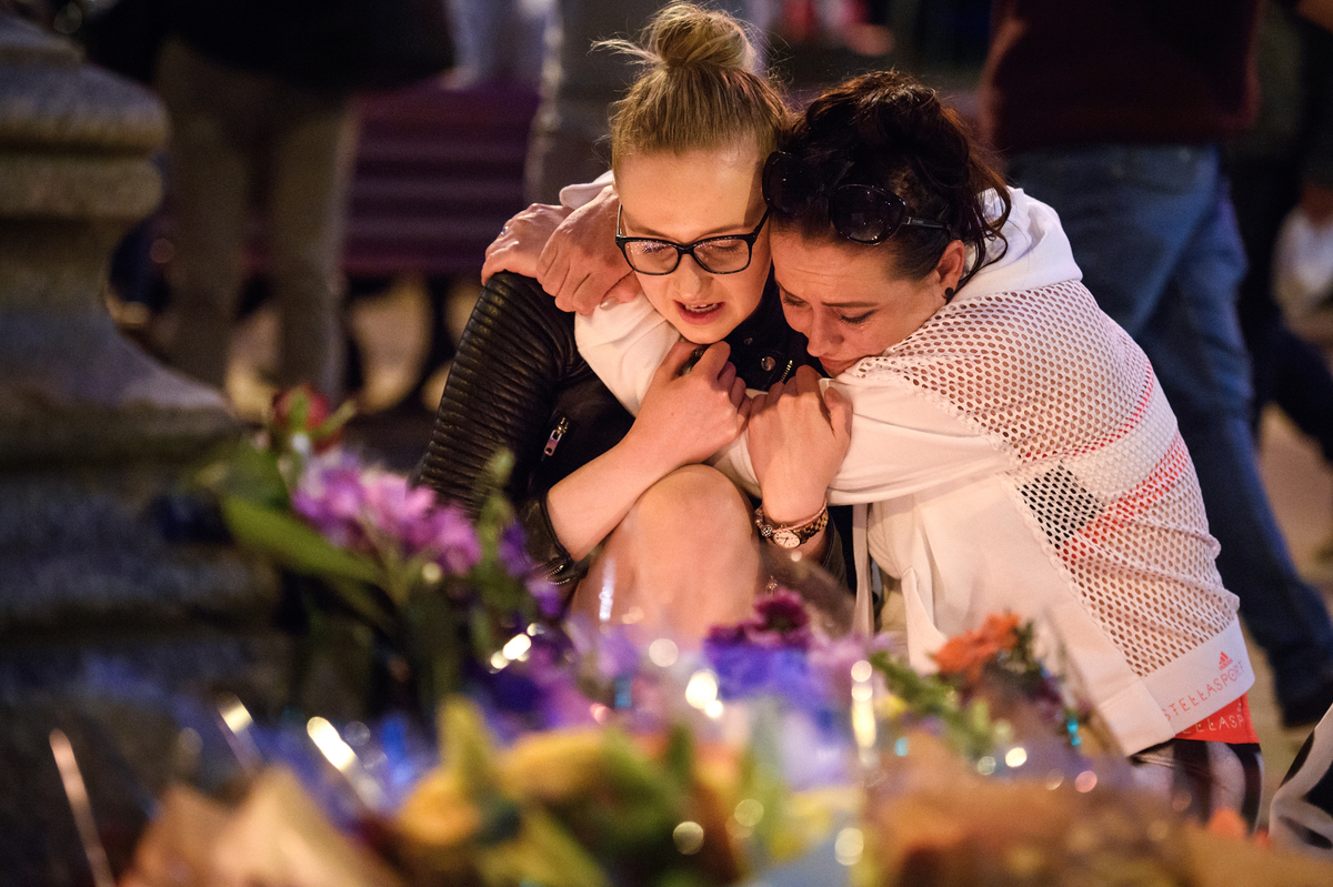 Manchester, i media britannici: "Abedi poteva essere fermato"