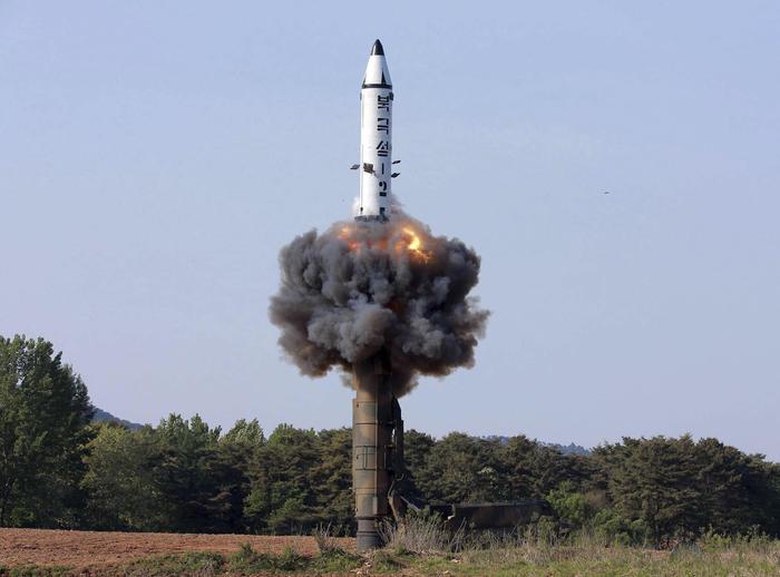 Corea Nord: lanciato missile Scud, ha coperto 450 km