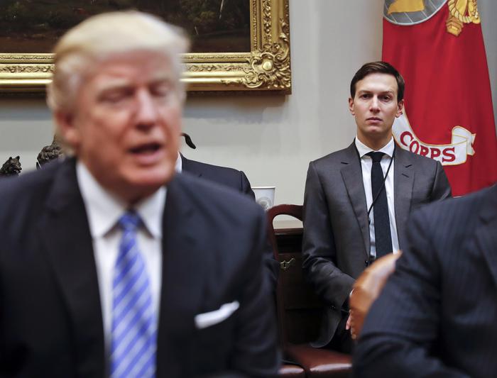 Trump difende Kushner e attacca i media su Twitter