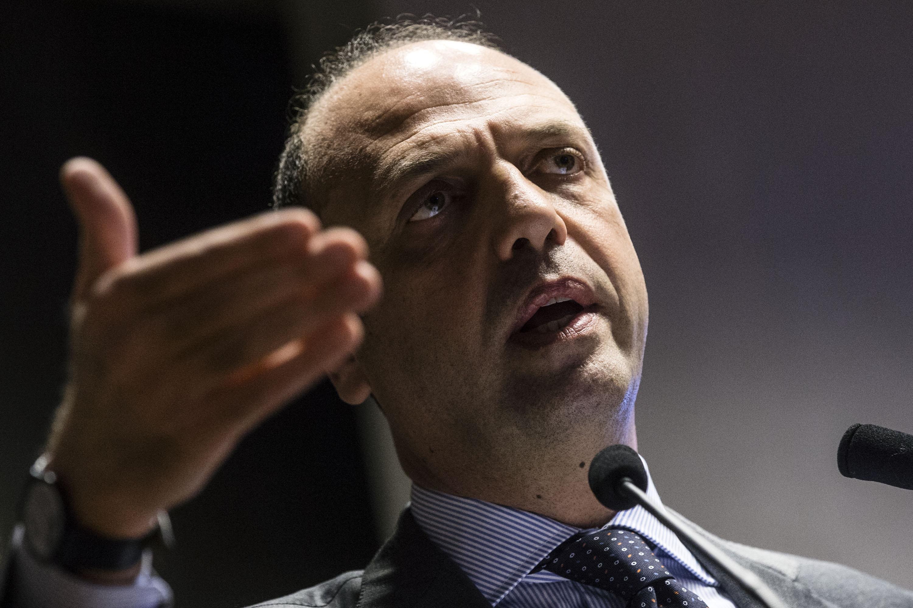 La labile speranza di Alfano