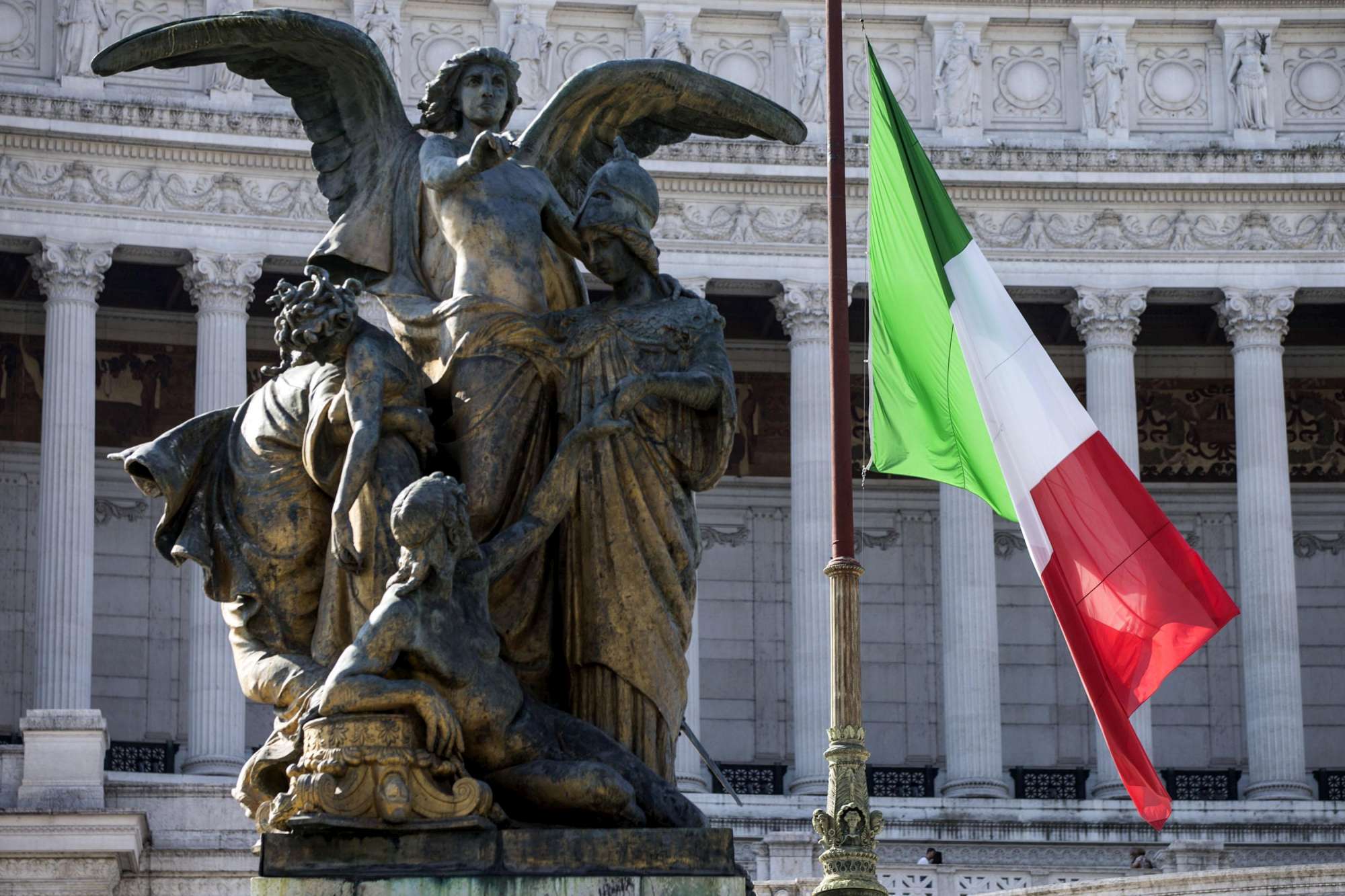 Politica senza ideali: disastro e corruzione