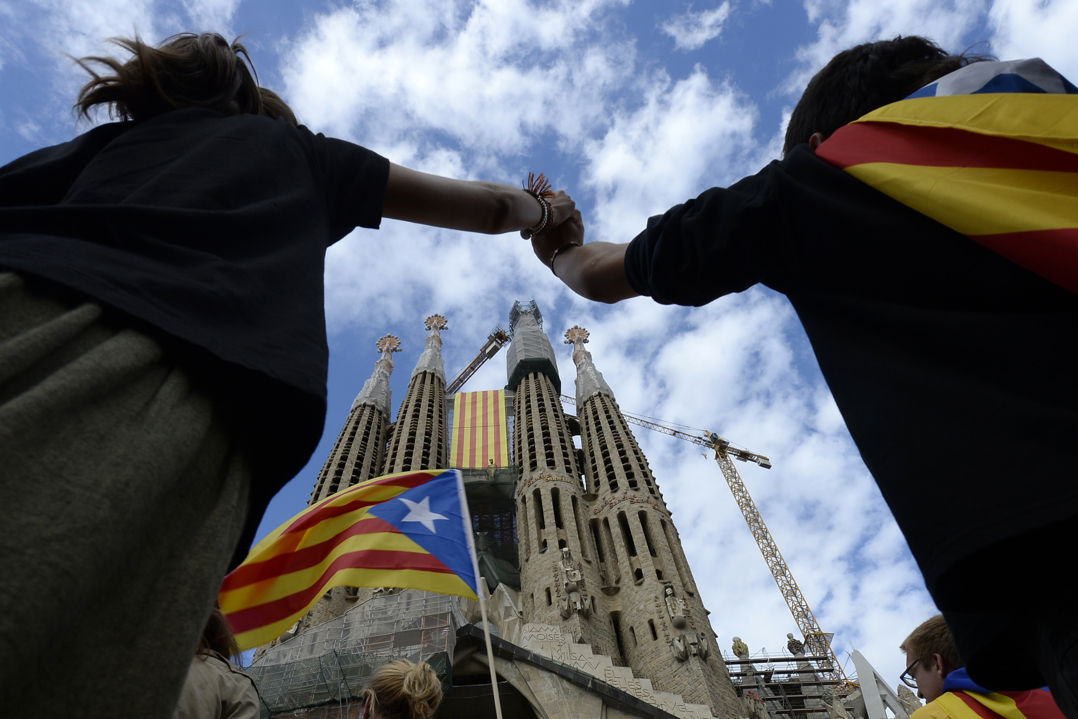 La Catalogna sfida Madrid, referendum il primo ottobre 