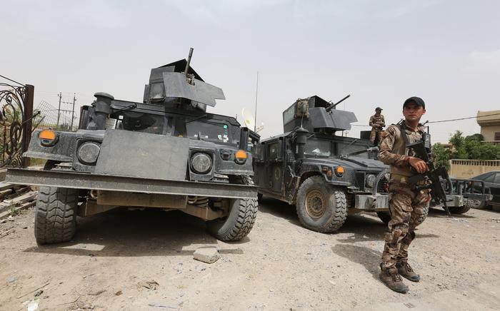 Le truppe irachene strappano all’Isis il centro di Mosul