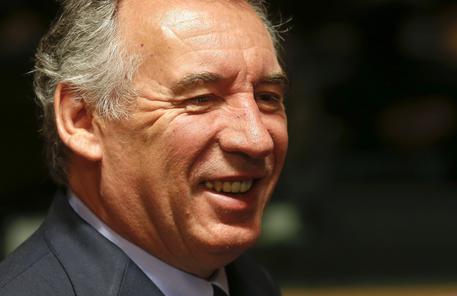 Macron perde pezzi, si dimette anche Bayrou
