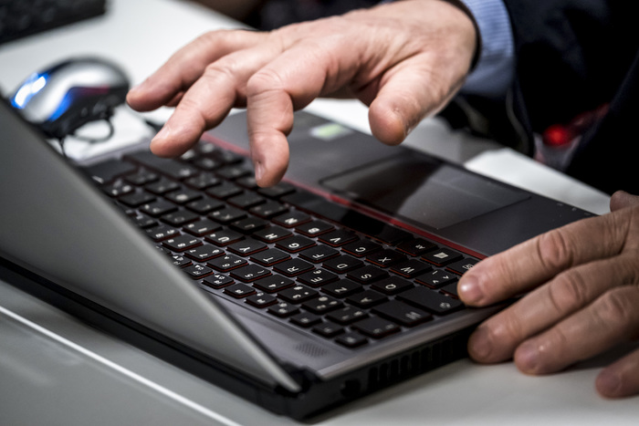 Digital News Report: si incrina il rapporto di fiducia con i social