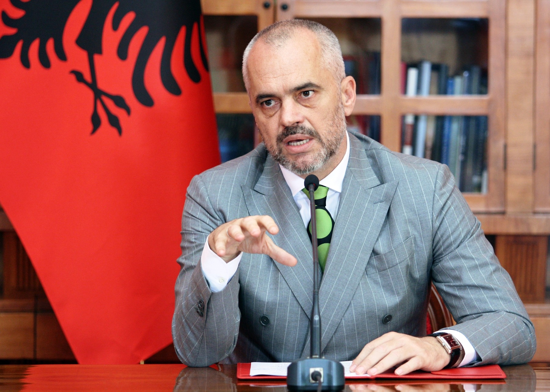 I socialisti vincono in Albania e puntano a convincere l’Ue