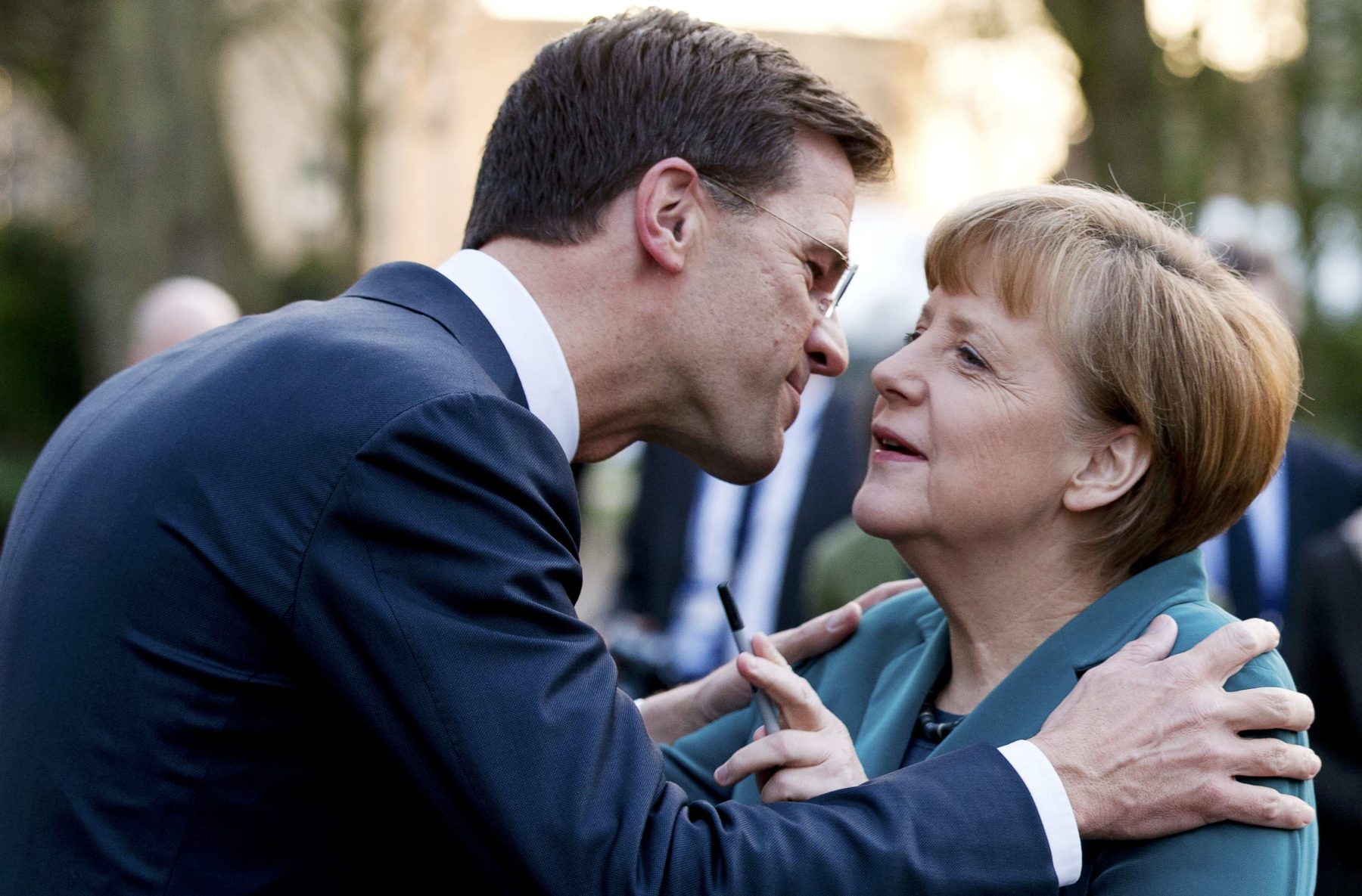 I leader Ue senza figli ci conducono come zombie verso il disastro