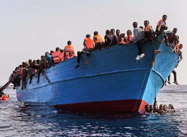 Francia e Spagna contrarie ad aprire i loro porti ai migranti