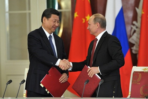 Putin e Xi Jinping: “Insieme per vincere le sfide del mondo”
