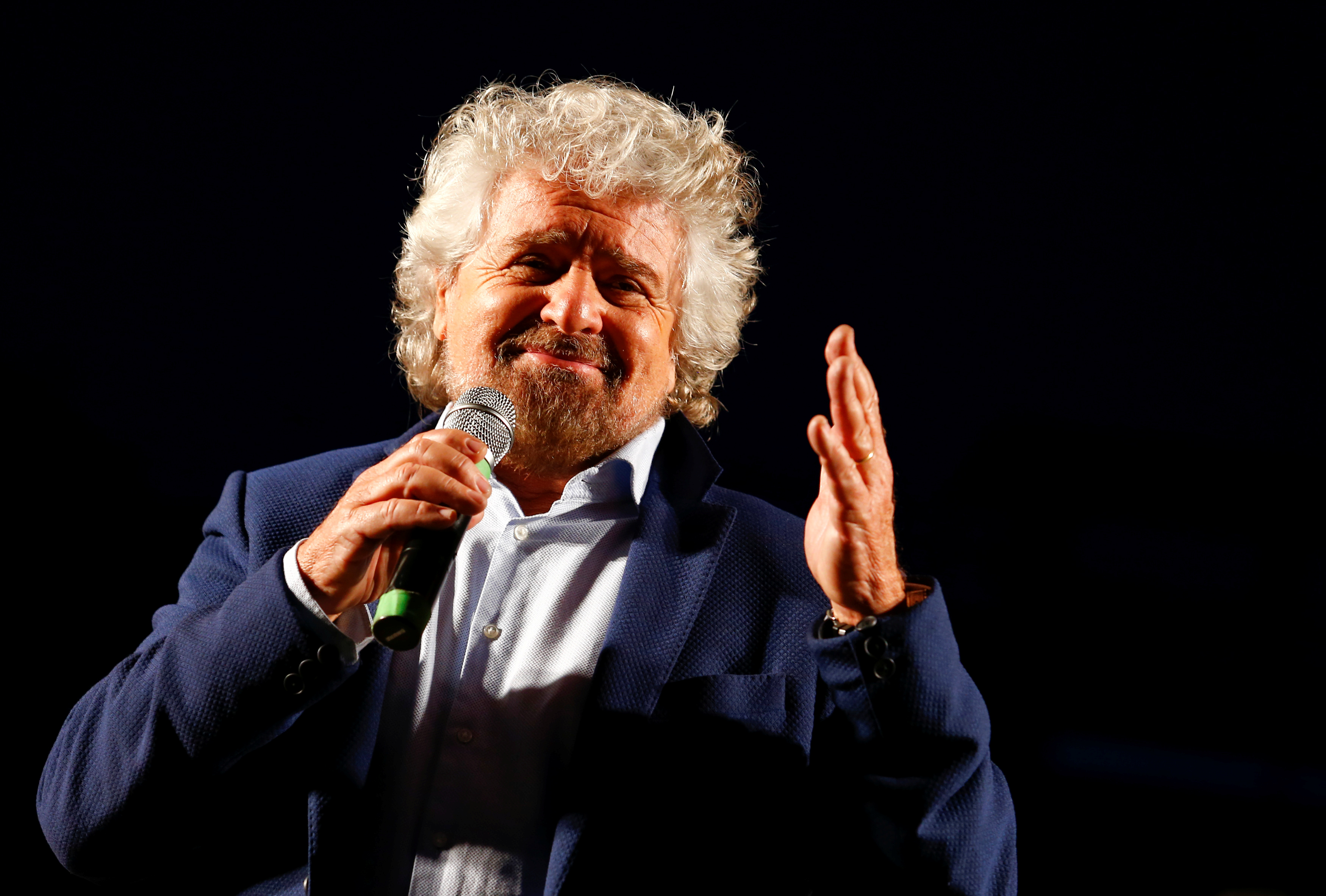 I grillini riescono ad avere torto pure quando hanno ragione