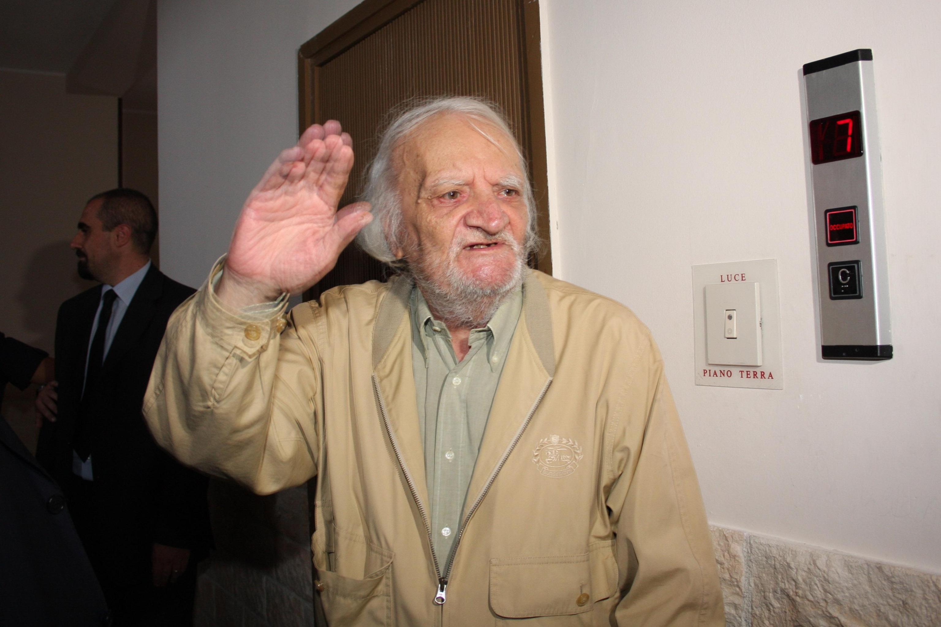 La Cassazione cancella il concorso esterno per Contrada