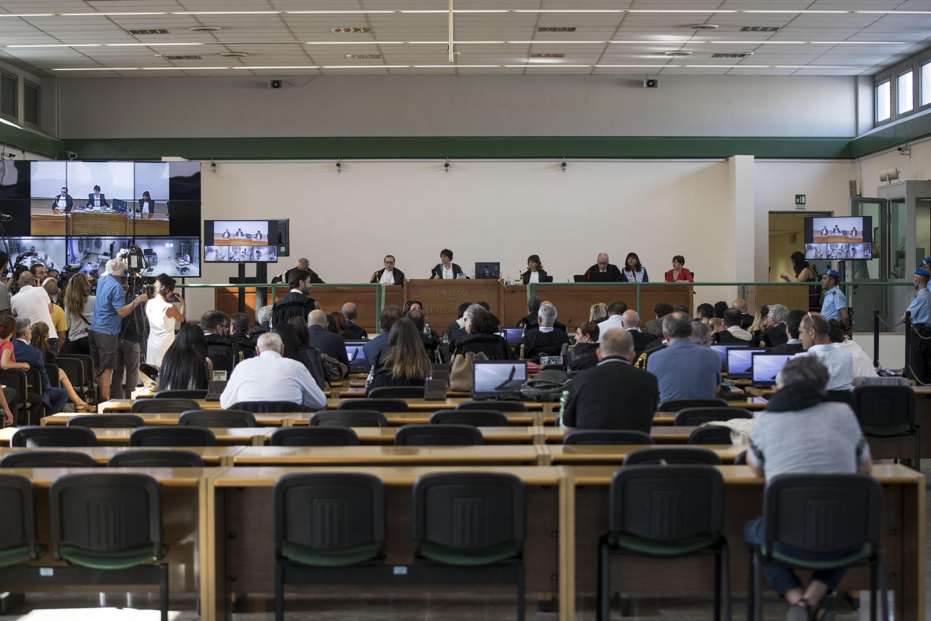 La mafia non c’entra nulla con Roma