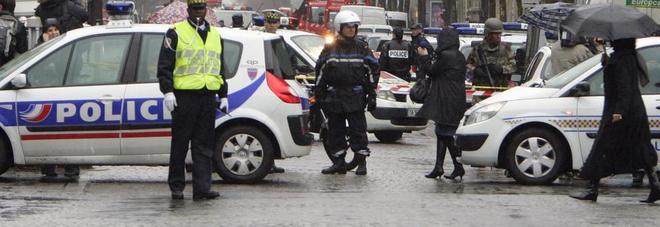 Bimba scompare a una festa di matrimonio, angoscia in Francia