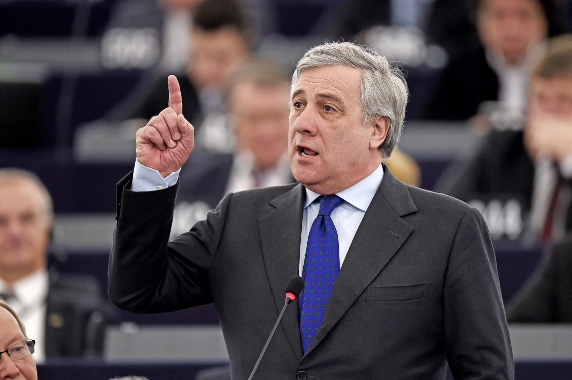 Tajani: “Io premier? Il candidato naturale è Silvio Berlusconi”