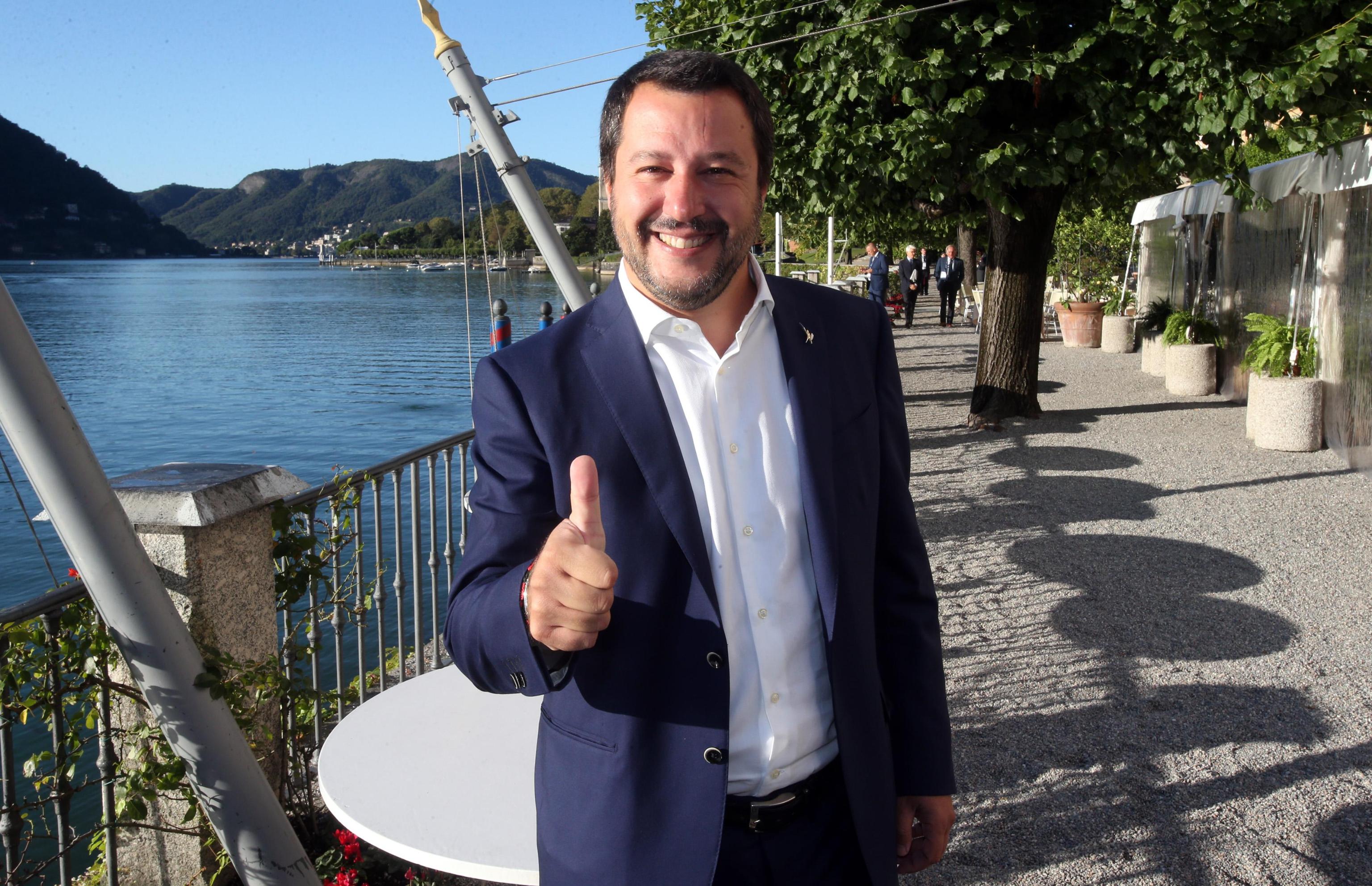 Il Festival delle facce di bronzo