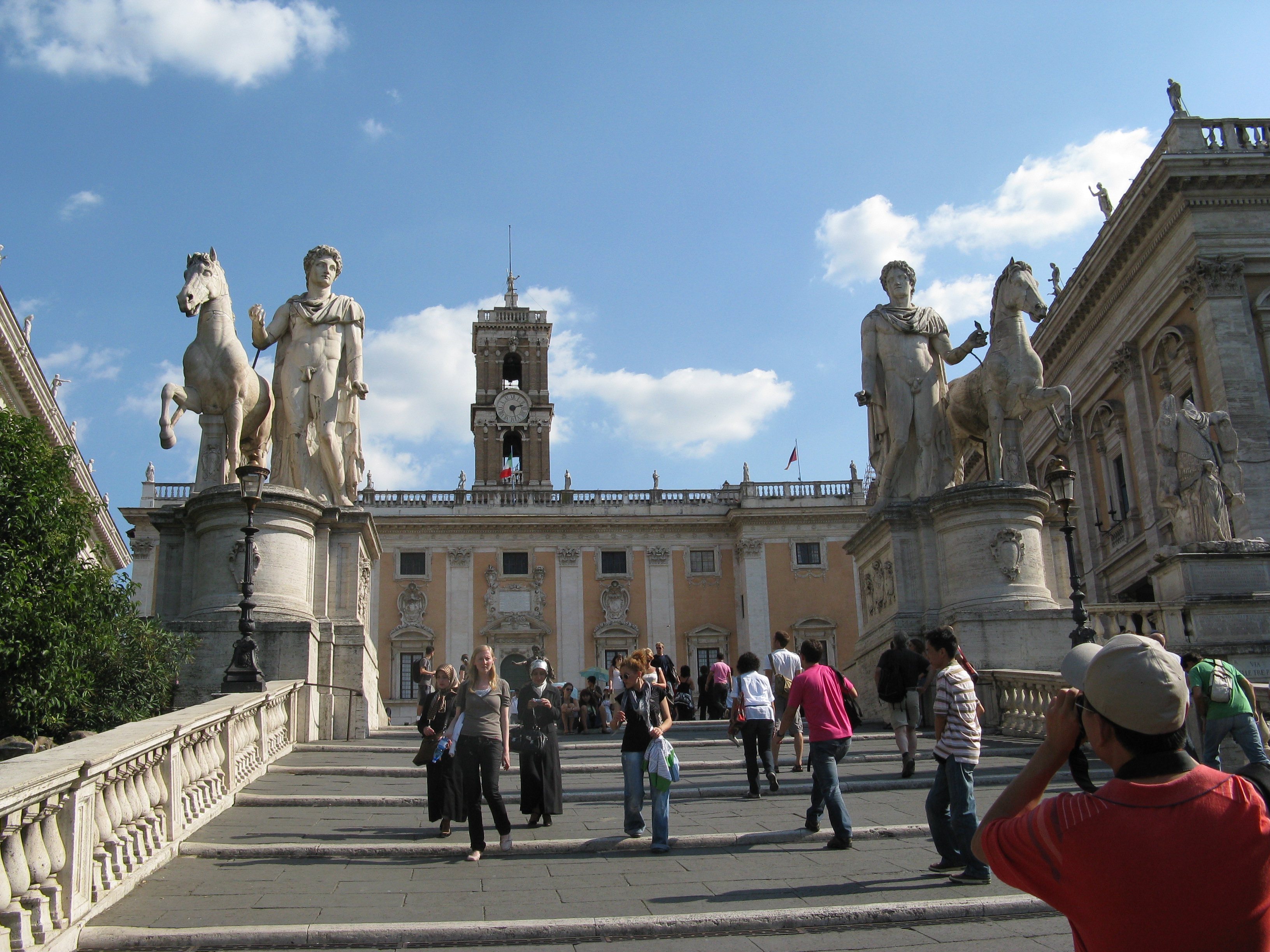 Macroregioni, nuovi poteri per Roma