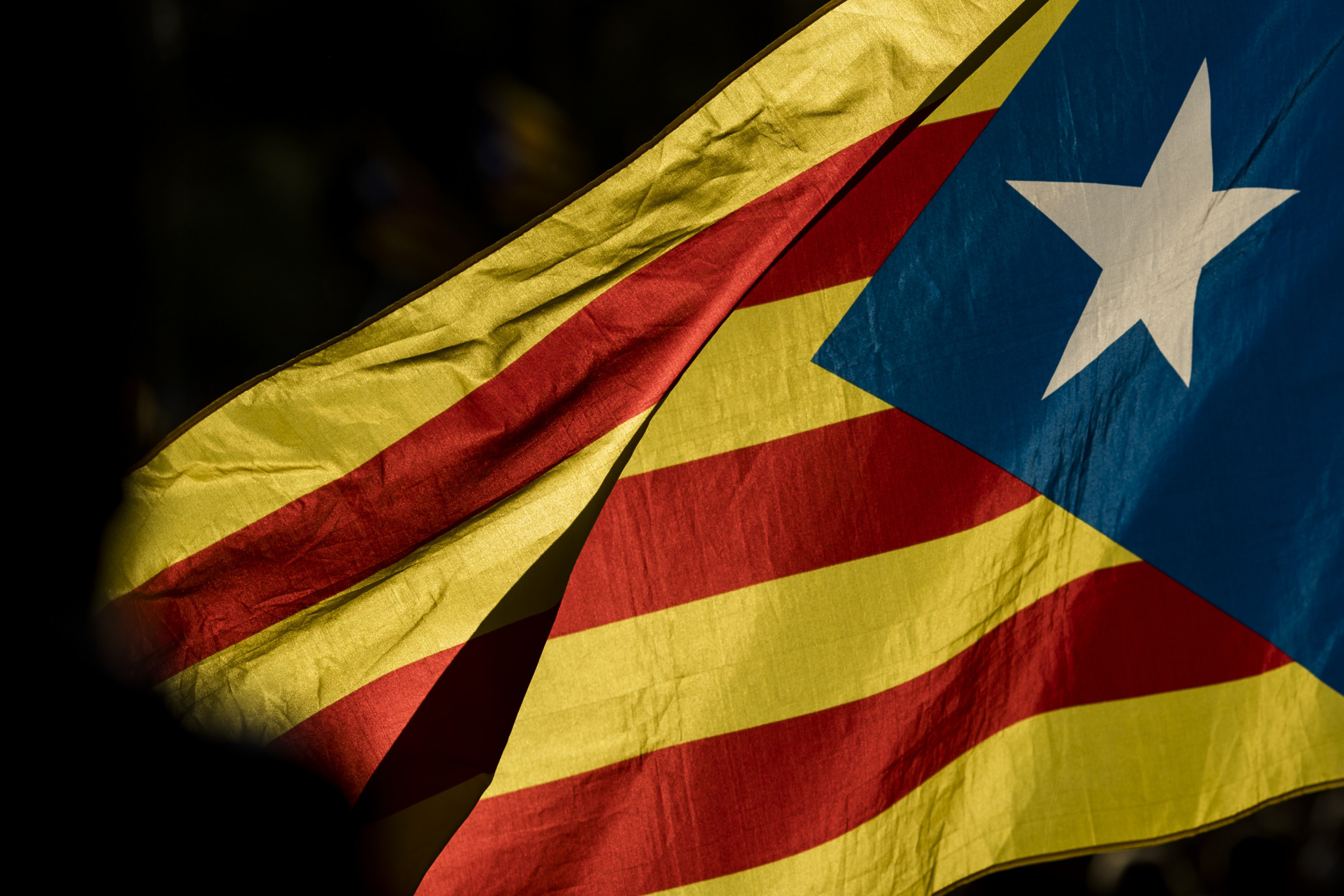 Scontri in Catalogna, le scuse di Madrid