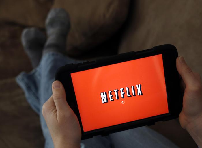 Boom ricavi e abbonati, Netflix corre in Borsa