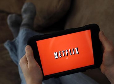 Boom ricavi e abbonati, Netflix corre in Borsa