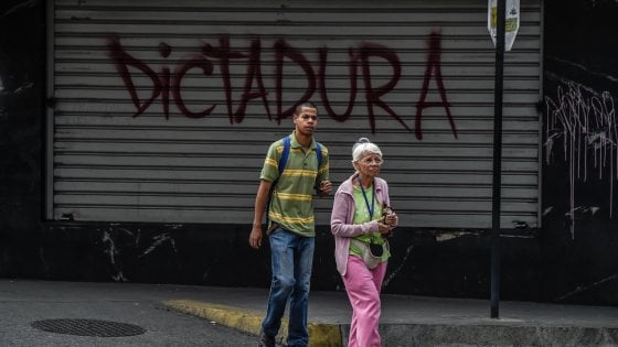 Venezuela, protesta in Bolivar per la “megatruffa elettorale”