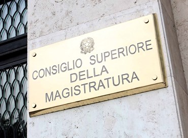 Ai figli dei mafiosi ci deve pensare il Csm?