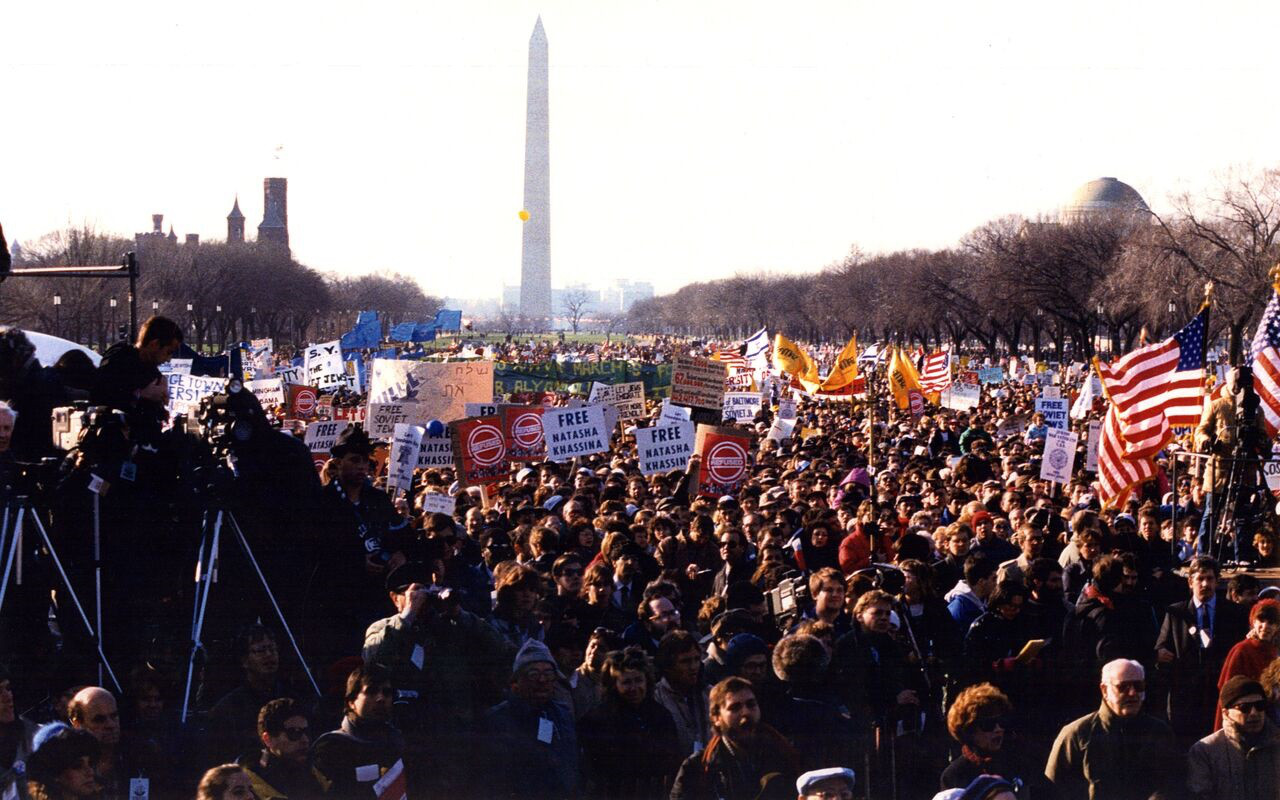 Gli ebrei sovietici e la creazione della Storia