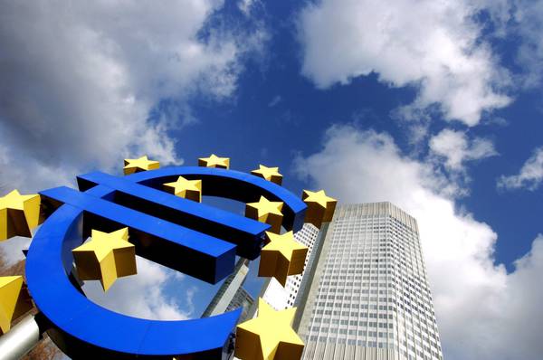 Riforma Eurozona: la Commissione Ue presenta le proposte 