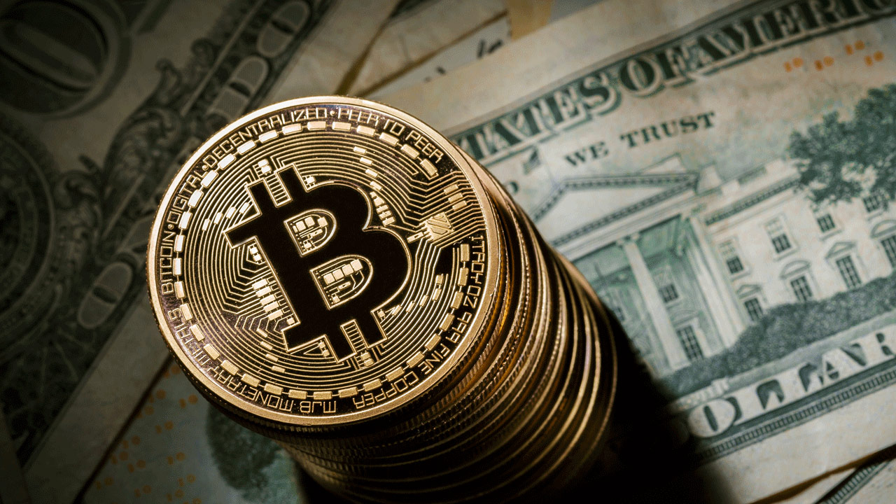 Effetto Bitcoin: boom di app nei negozi digitali