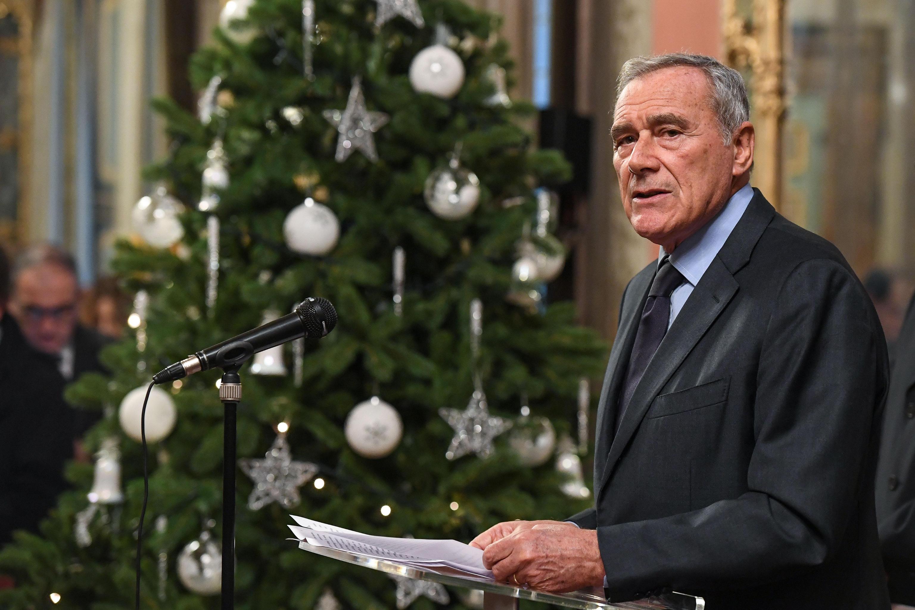 Grasso, il problema dell’arbitro-giocatore