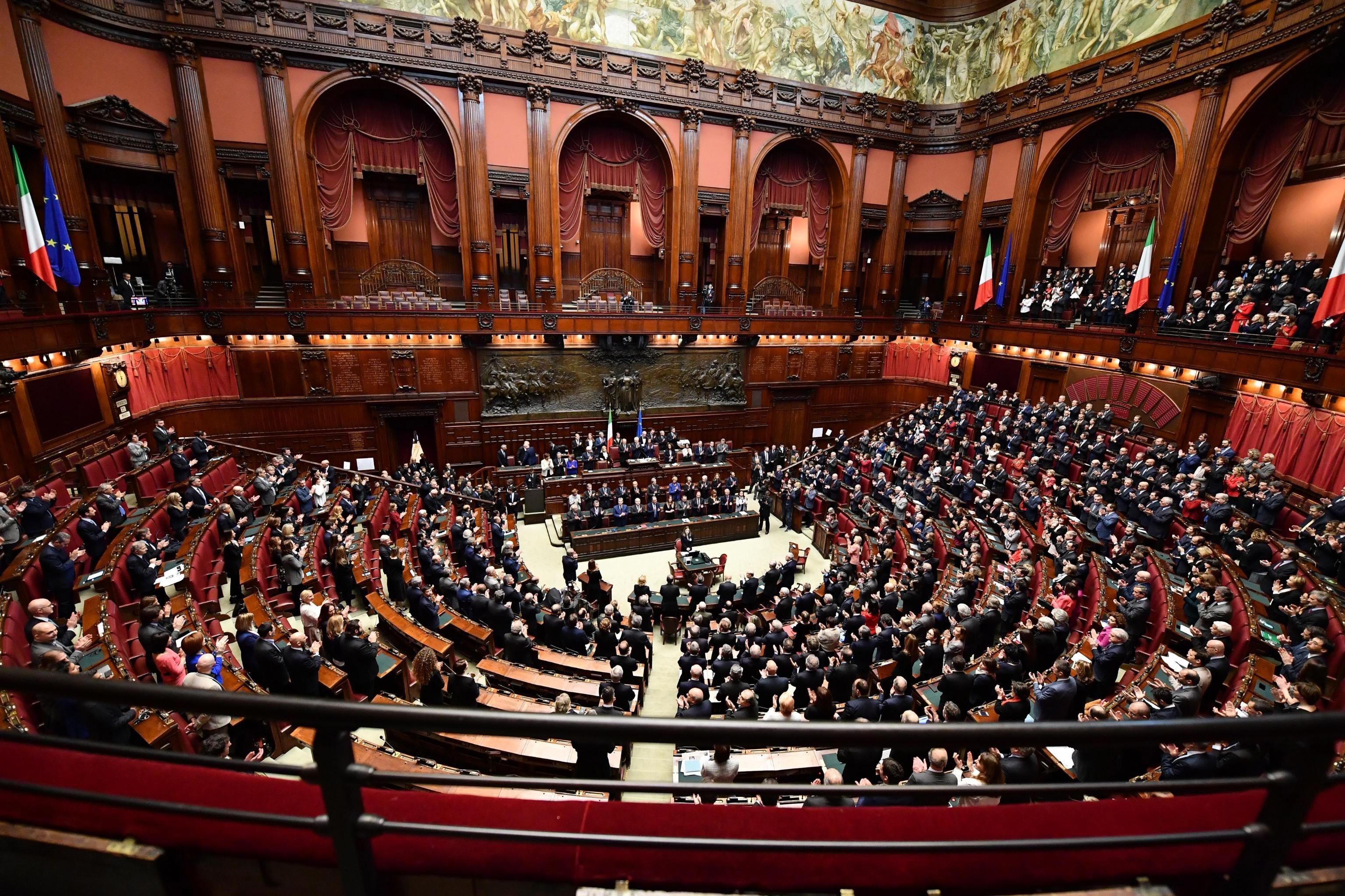 Lo scioglimento tecnico e i poteri delle Camere