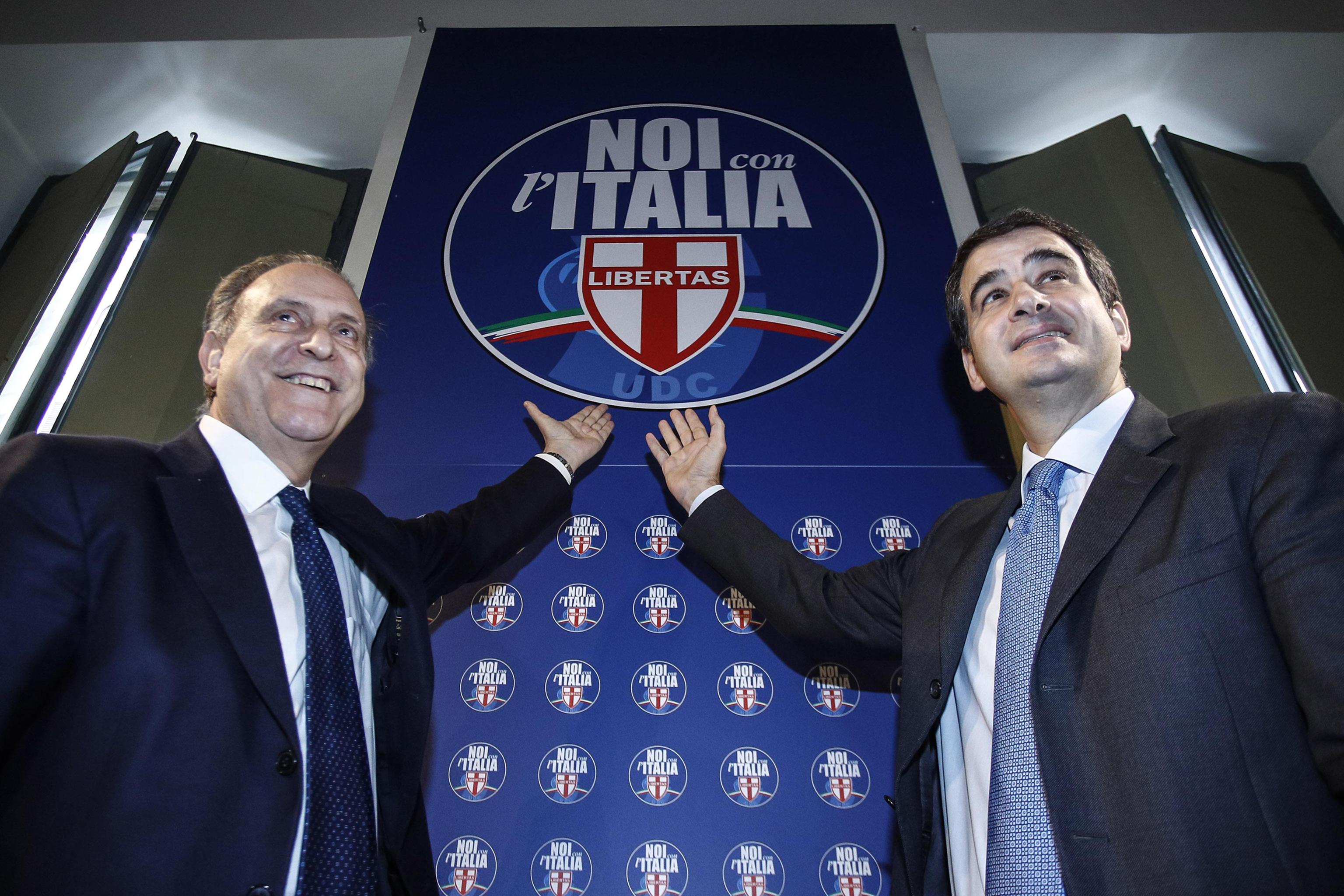 La “quarta gamba” ingessata