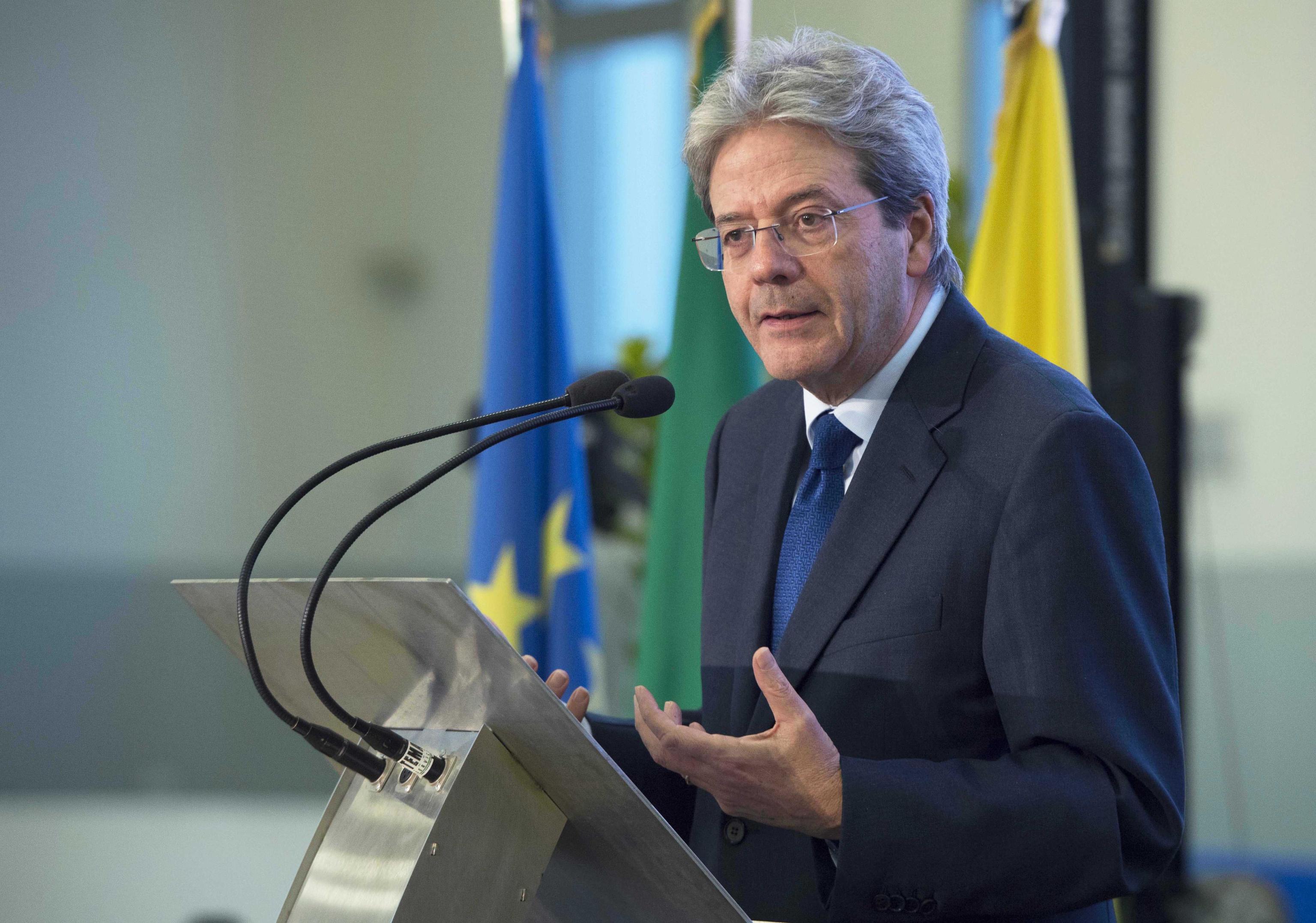 Quel Gentiloni bis che piace tanto ai media di Mattarella