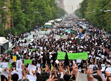 Gli Stati Uniti valutano sanzioni contro l’Iran per repressione proteste