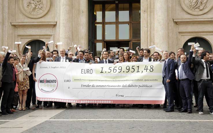 M5S: i candidati a caccia di stipendi e vitalizi