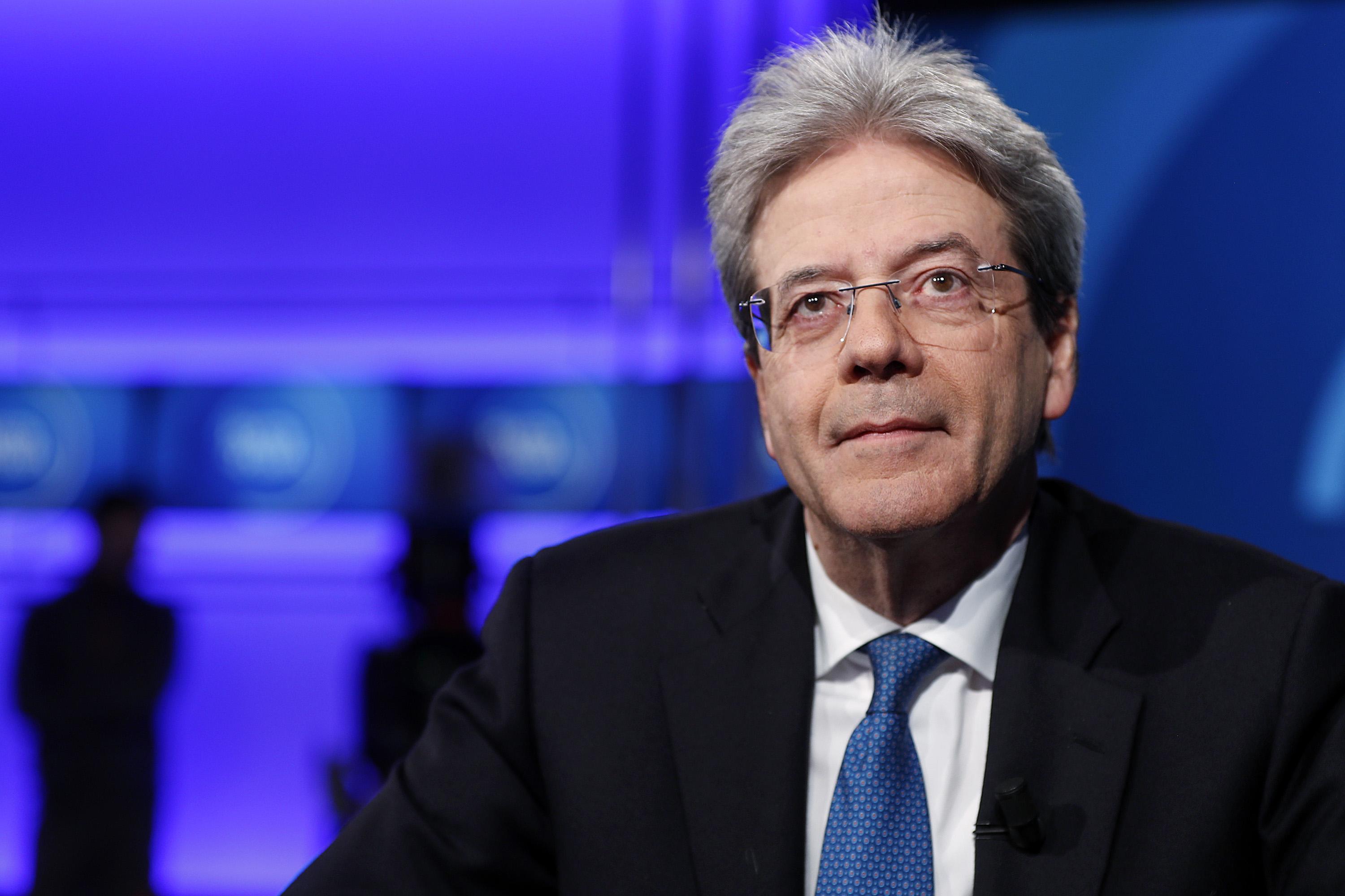 L’odore stantio del “Governo del Presidente”