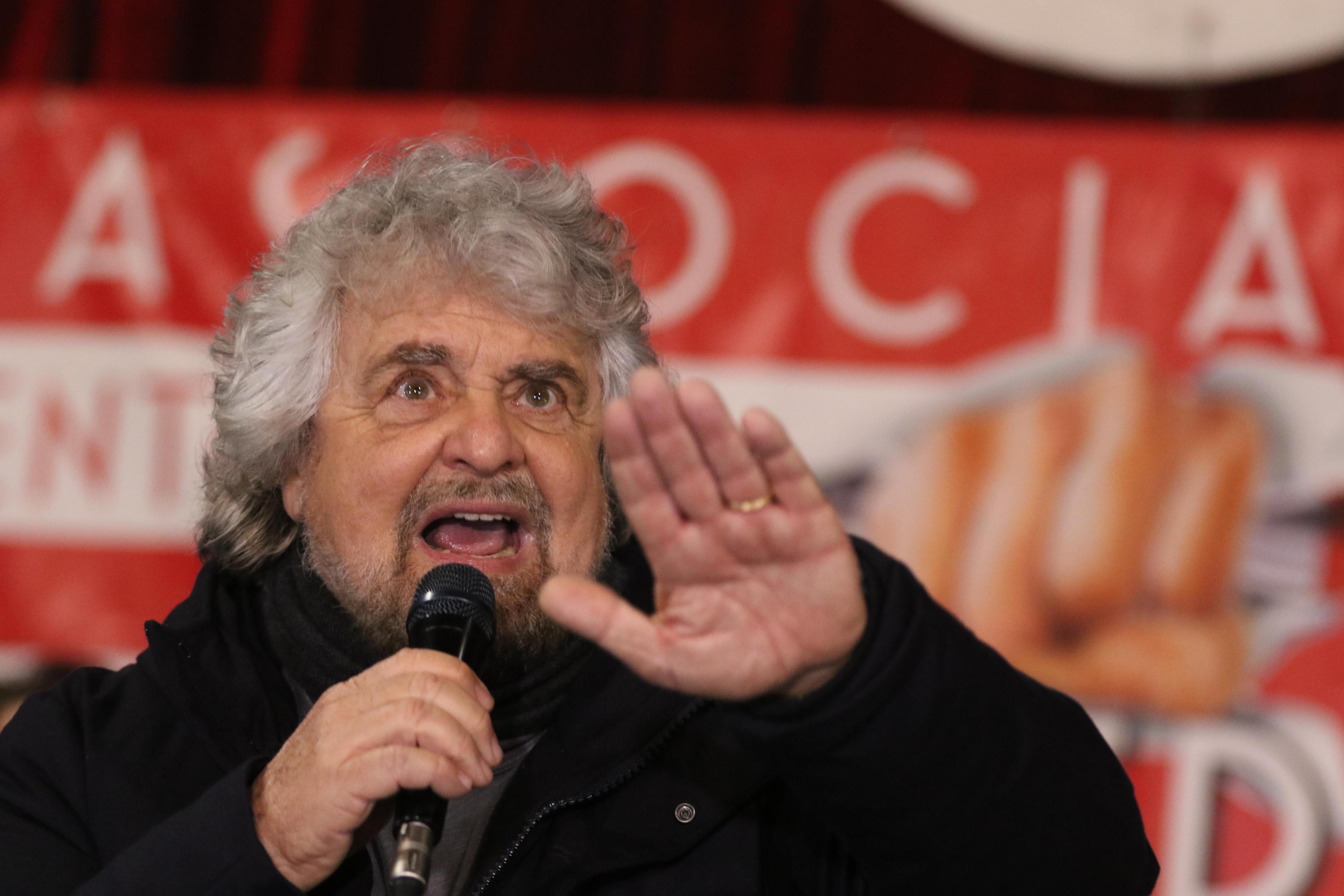 Sotto il partito, niente